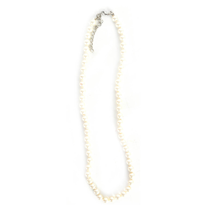 Short Pearl Bead Necklace